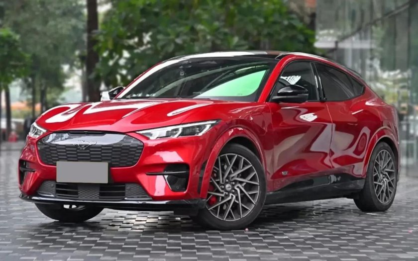 Форд Мустанг МАЧ 3