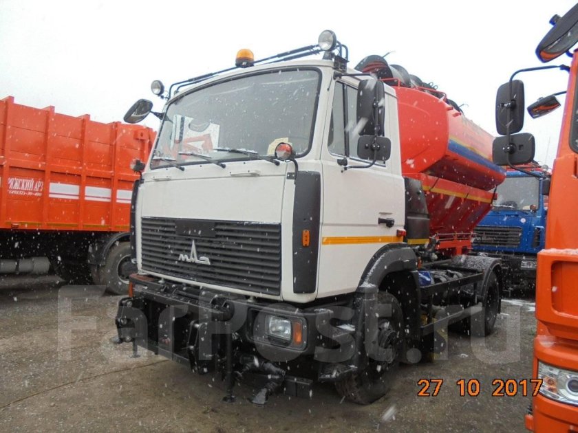 Ко 713н-40 МАЗ 438