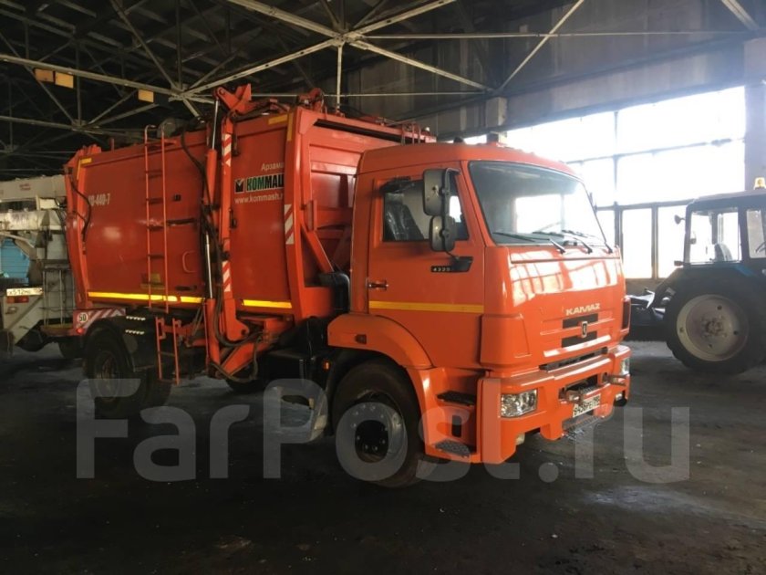 Мусоровоз ко-440в
