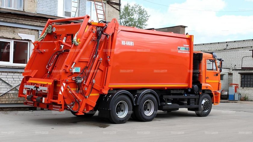 Мусоровоз КАМАЗ С задней загрузкой ко 440в