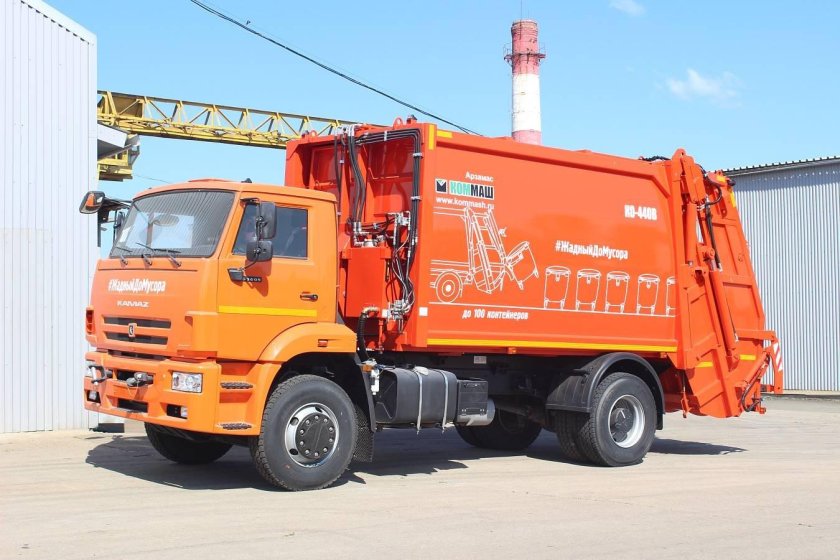 КАМАЗ 53605 мусоровоз