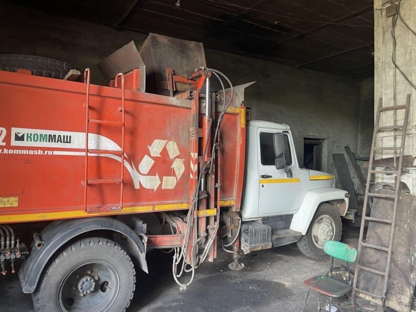 Ко-440-2 мусоровоз