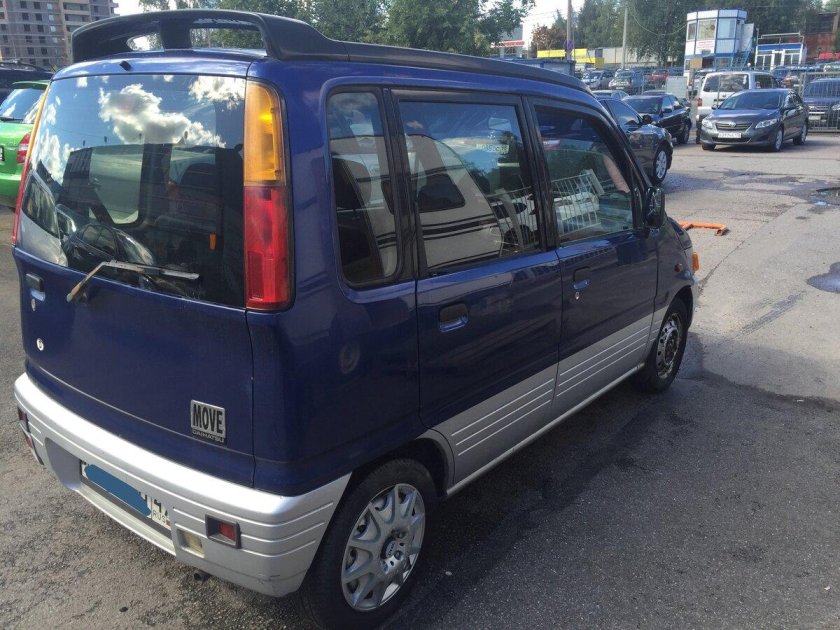 Daihatsu move 1995