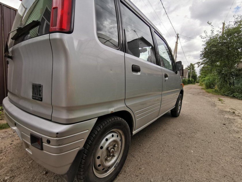 Daihatsu move 1997