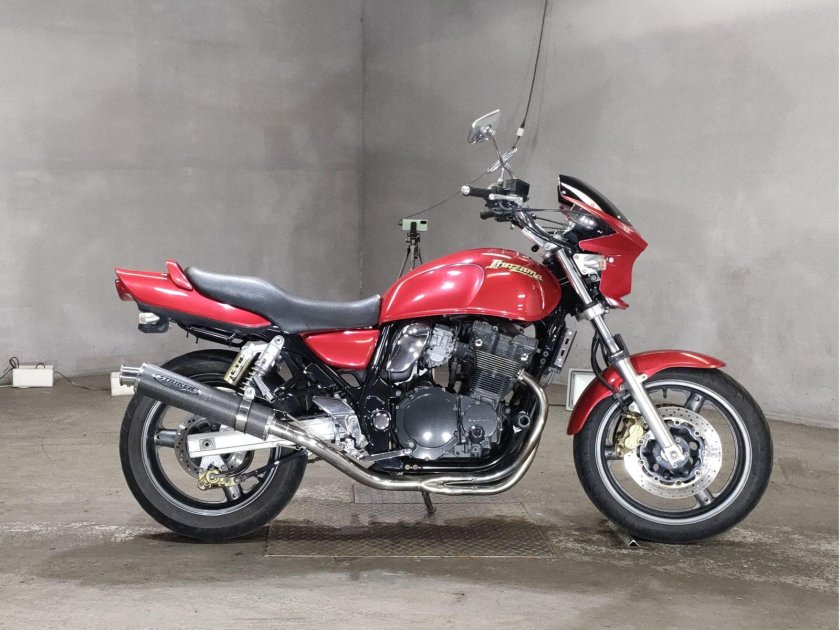 Сузуки иназума 400