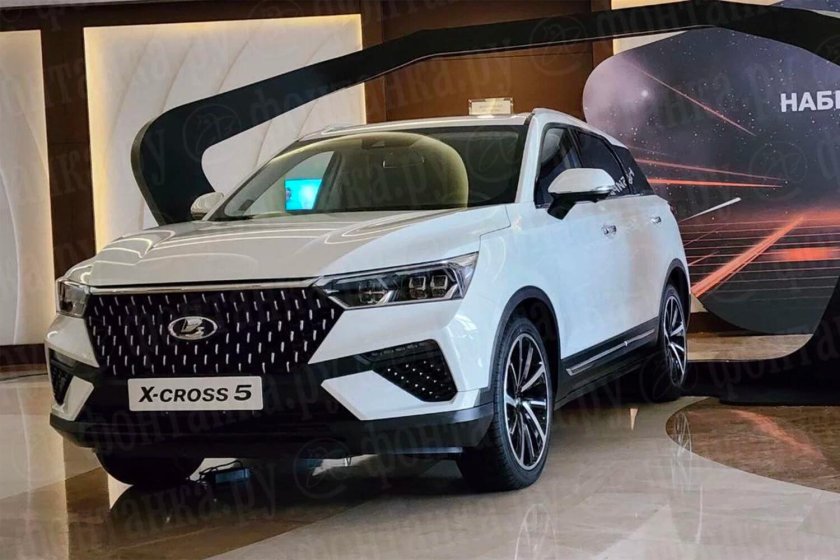 Lada x cross 5 faw bestune t 77