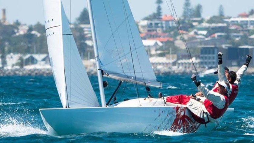 Яхта дракон фото