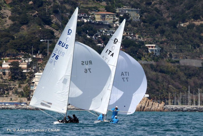 Дракон класс гоночных яхт