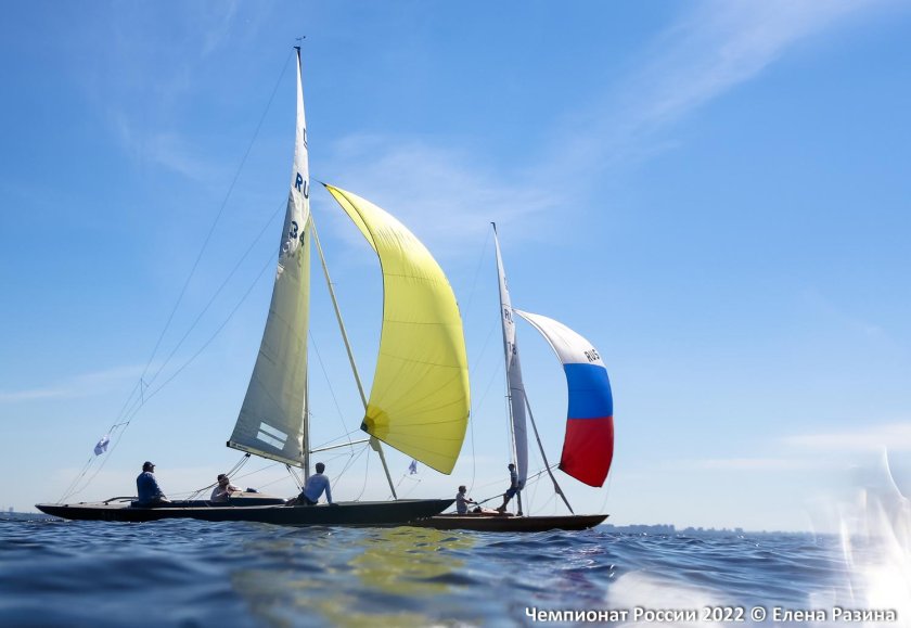 Яхта класса дракон