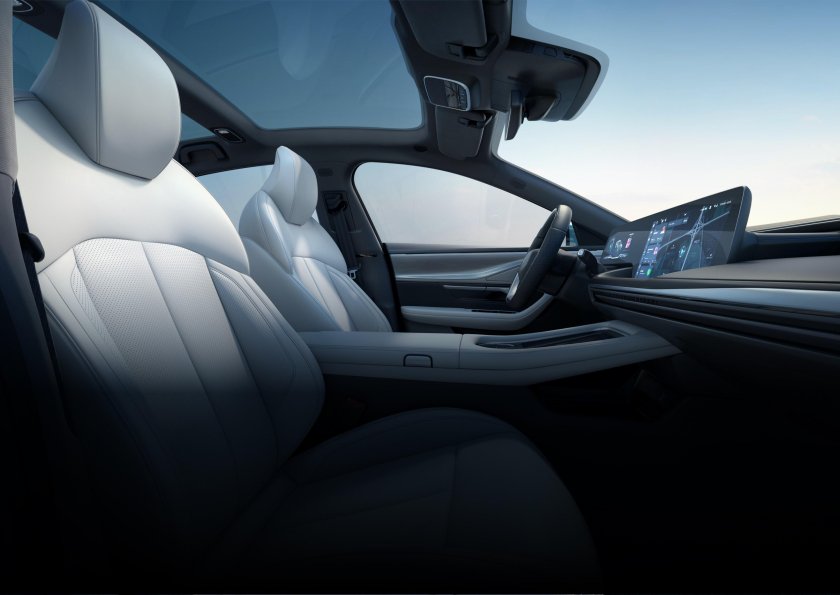 Xpeng   p7 670 e   Lambo