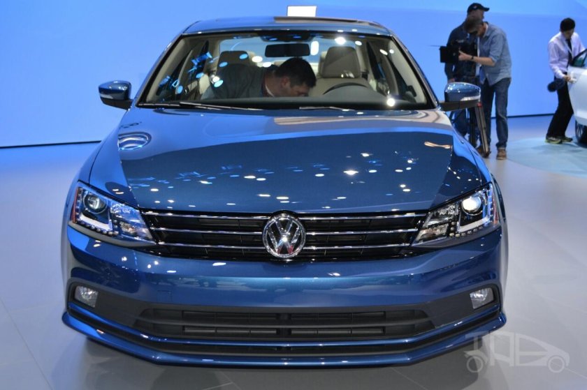 Фольксваген Джетта 2015