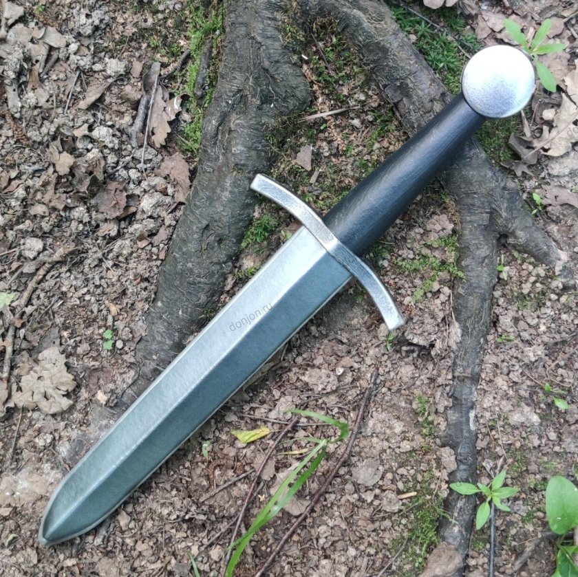 Квилон кинжал