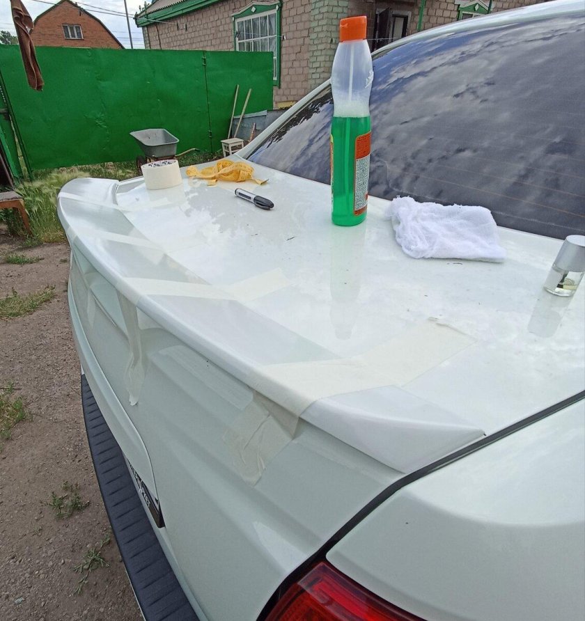 Молдинг лобового стекла FJ Cruiser