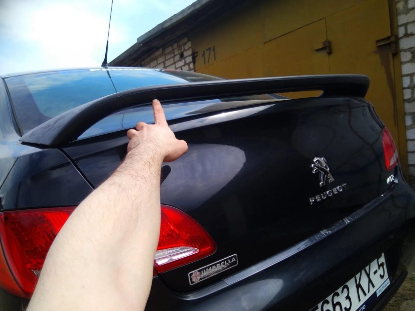 Спойлер пежо 407 седан