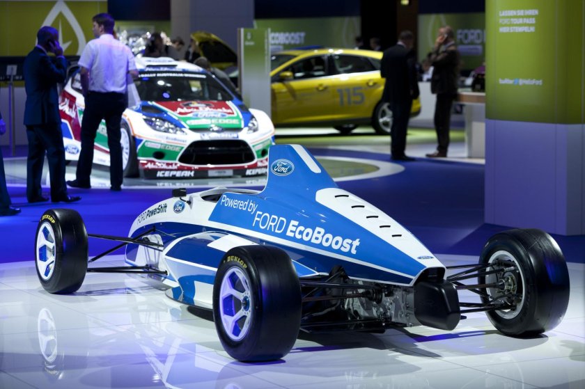 Трансформация гоночные машинки