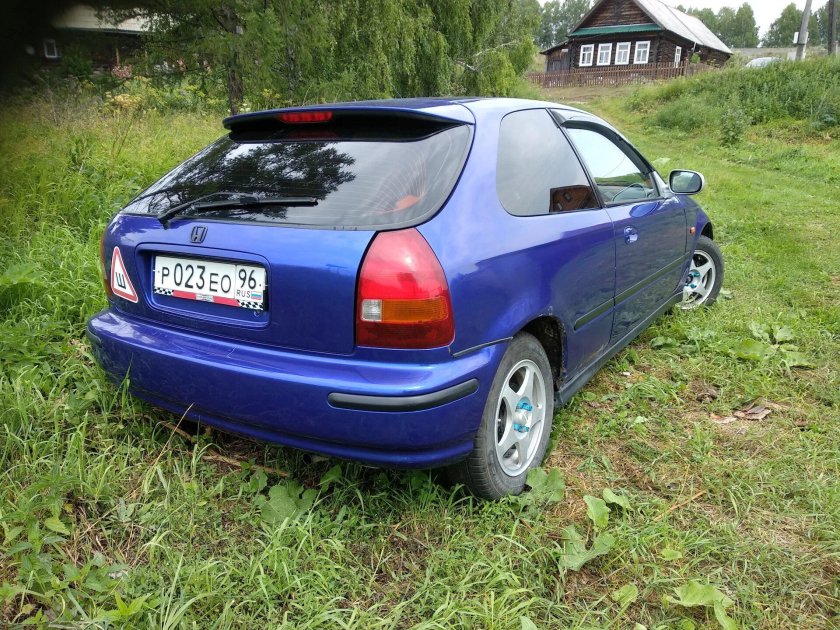 Honda Civic 6 Hatchback