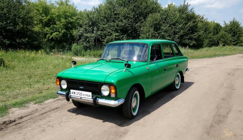 ИЖ Комби 2125