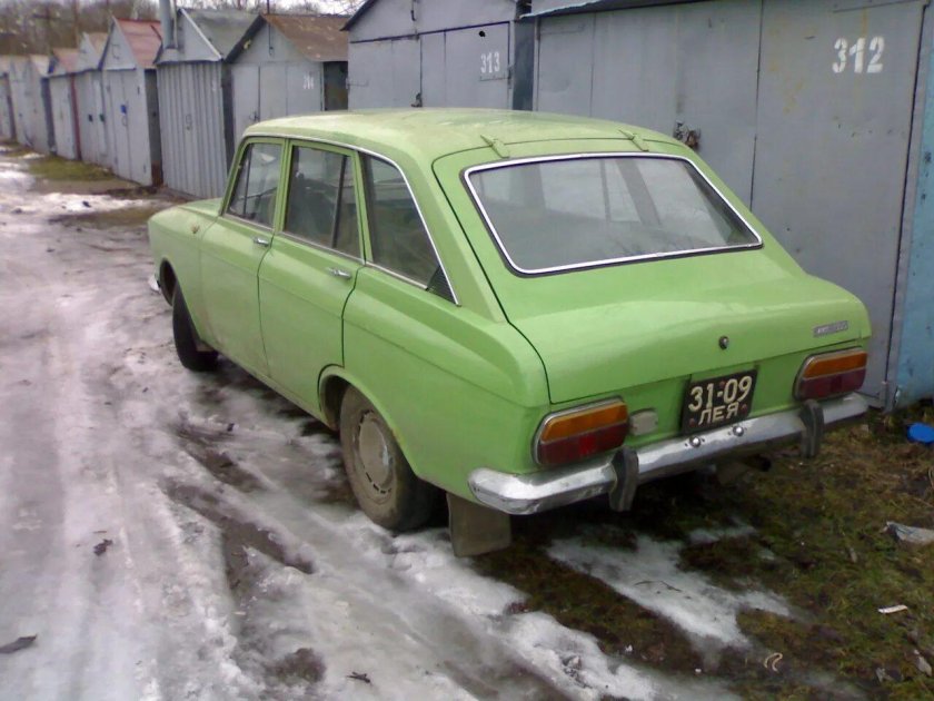 ИЖ 2125 зеленый