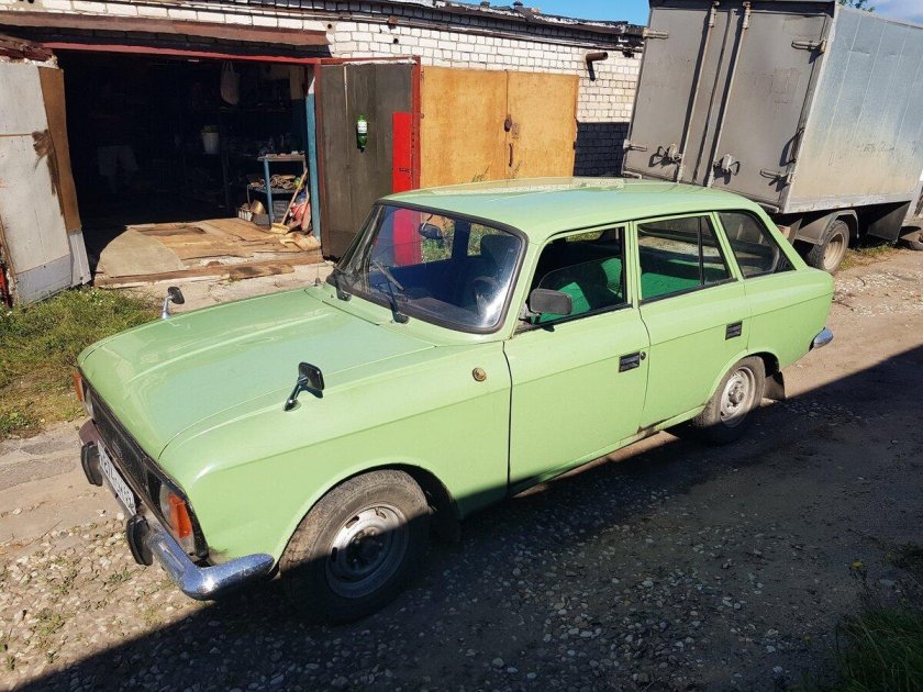 ИЖ 21251 Комби зеленый