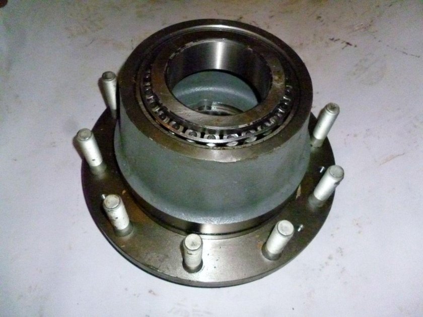 Ступица заднего колеса 6520-3104007