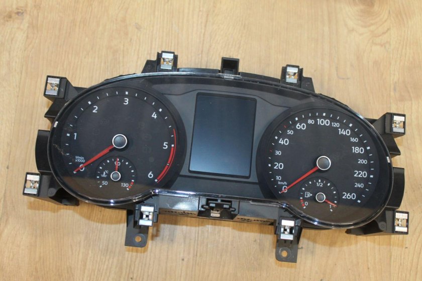 Приборная Тигуан