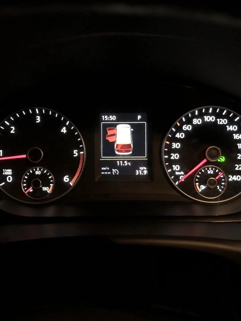 Панель приборов Тигуан 1