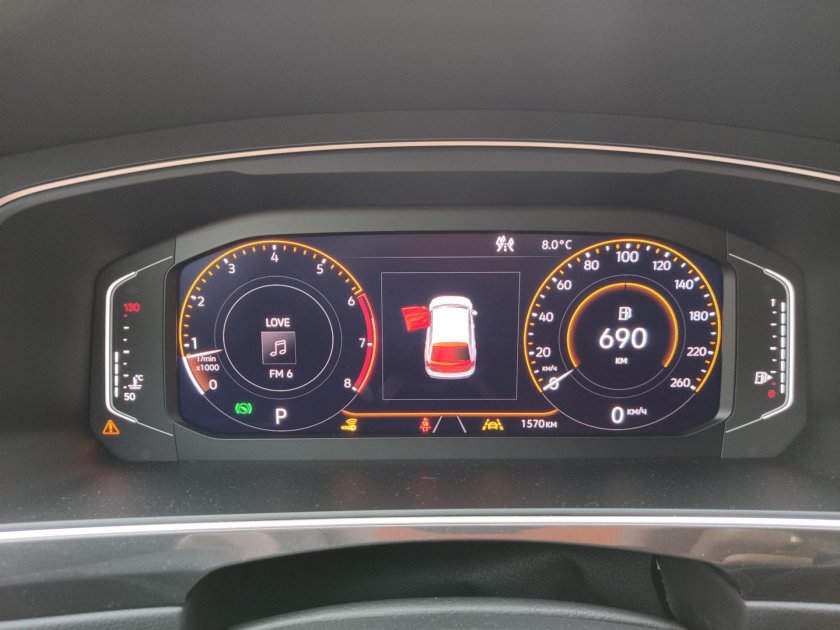 Tiguan 2020 приборная панель