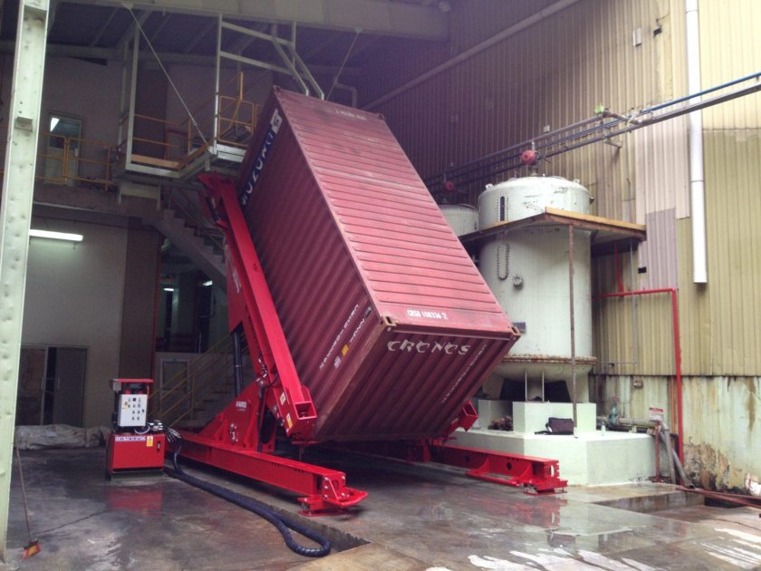 Опрокидыватель 20 футовых контейнеров