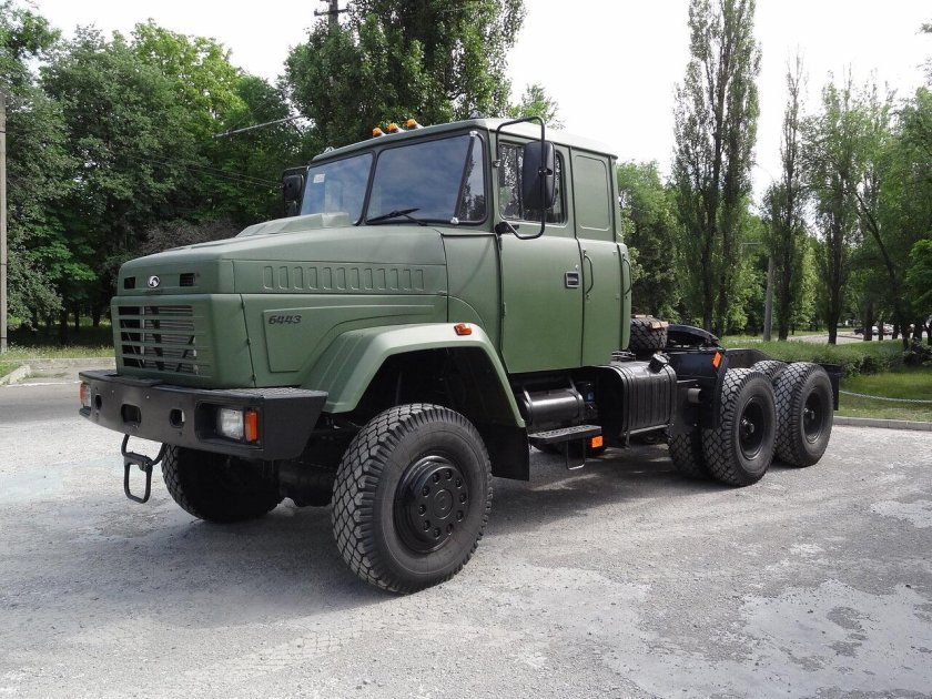 КРАЗ 6443 седельный тягач