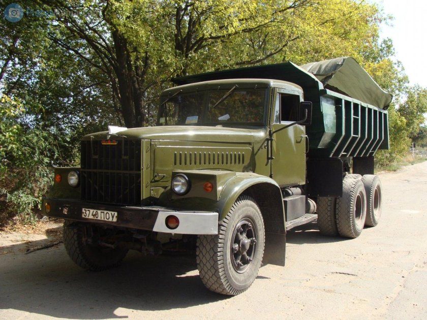 КРАЗ 256