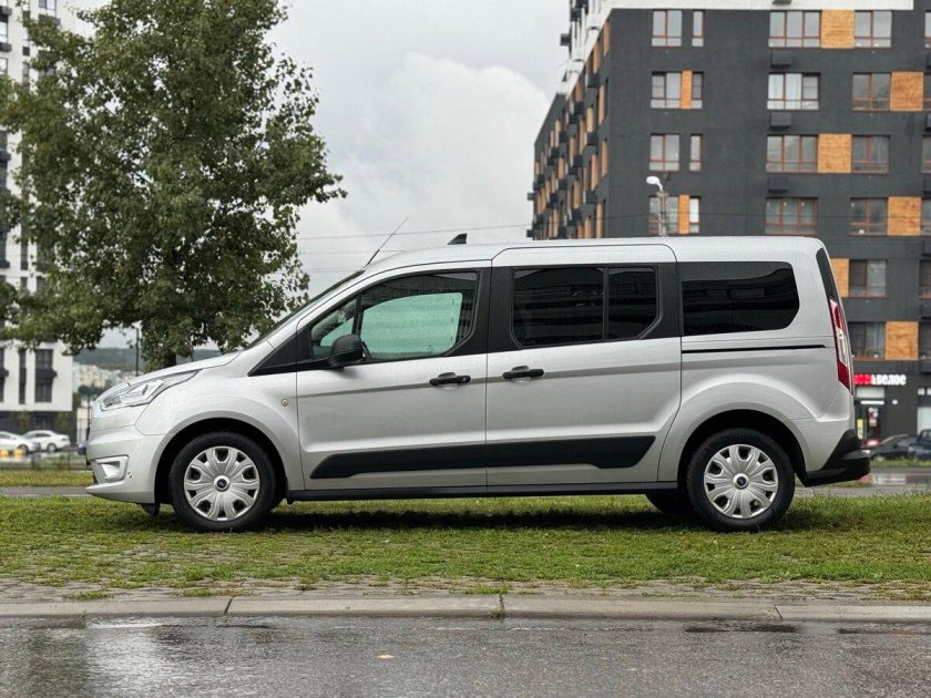 Ford tourneo connect 2018