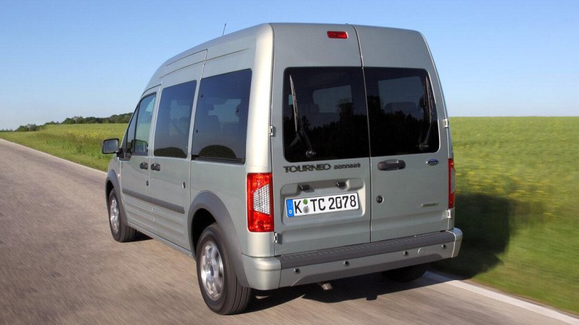 Форд Торнео Коннект