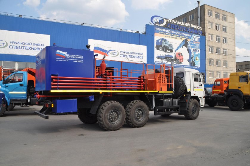 Уральский завод спецтехники