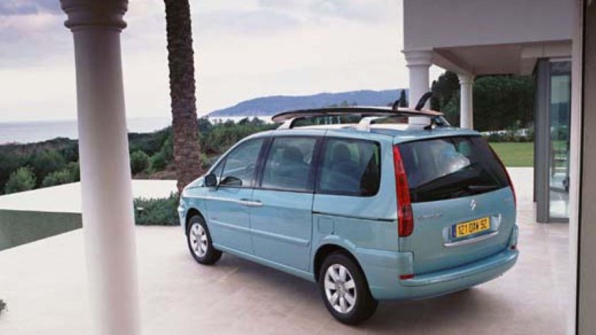 Citroen c8 салон