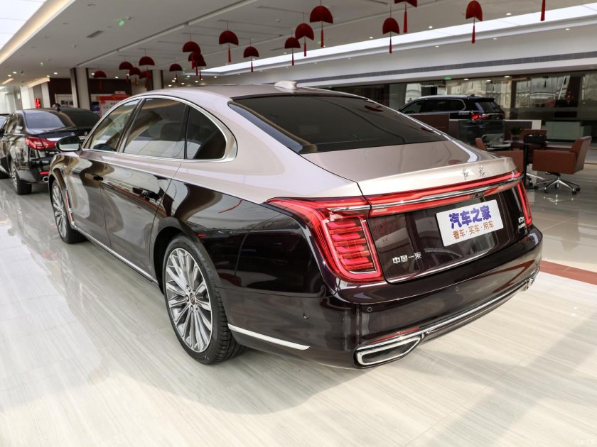 Китайский седан  Hongqi h9
