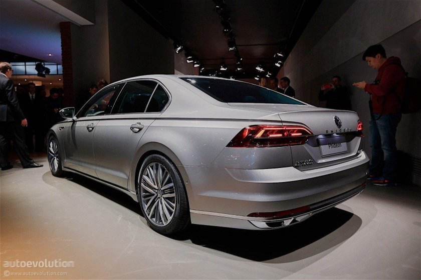 VW Phideon 2022