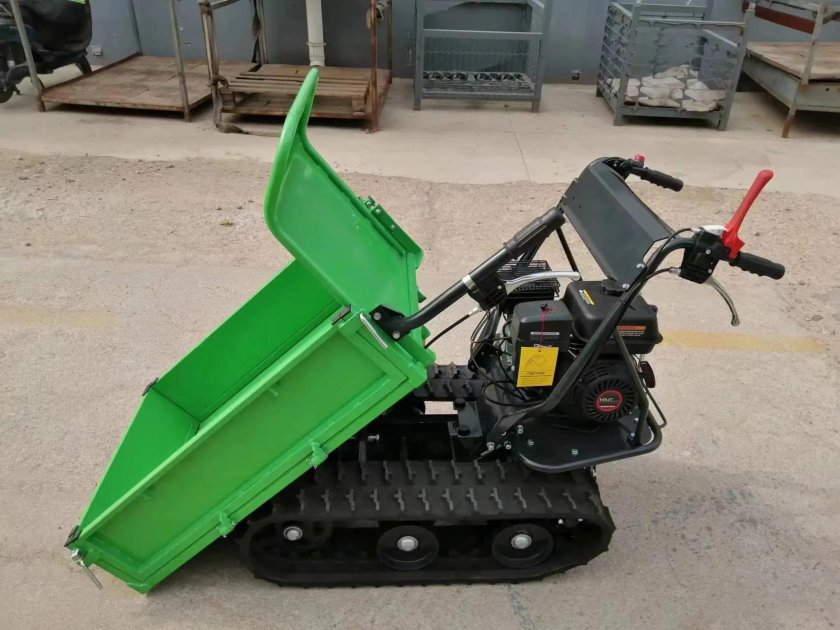 Гусеничный самосвал