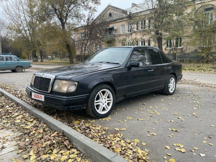 Мерс 124 1986
