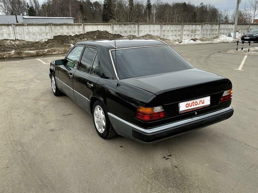 Мерседес бенц w 124