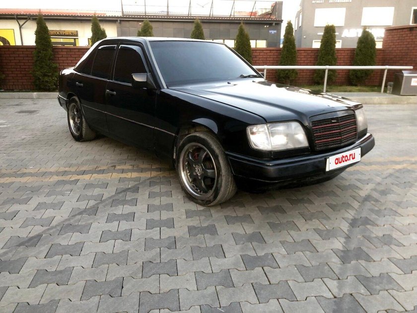 Мерседес бенц w 124