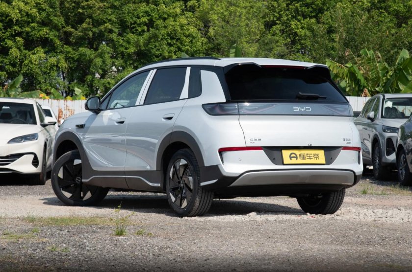 Электромобиль byd