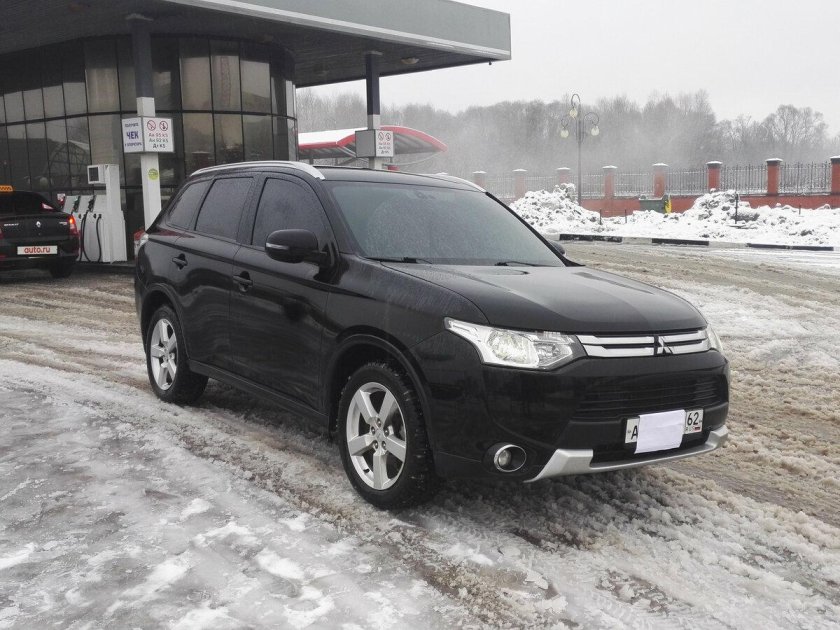 Outlander 2014 чёрный