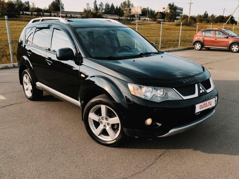 Митсубиси Аутлендер 2007