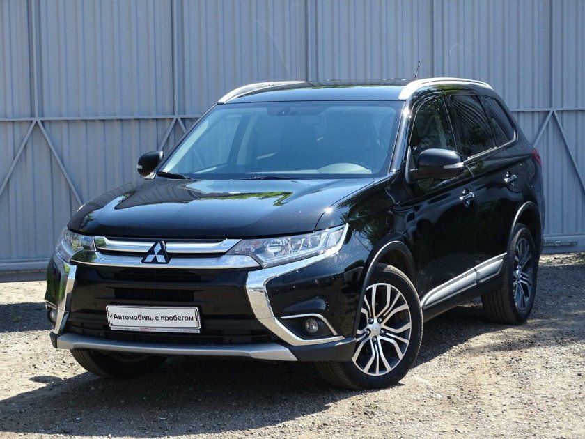 Mitsubishi Outlander 2015