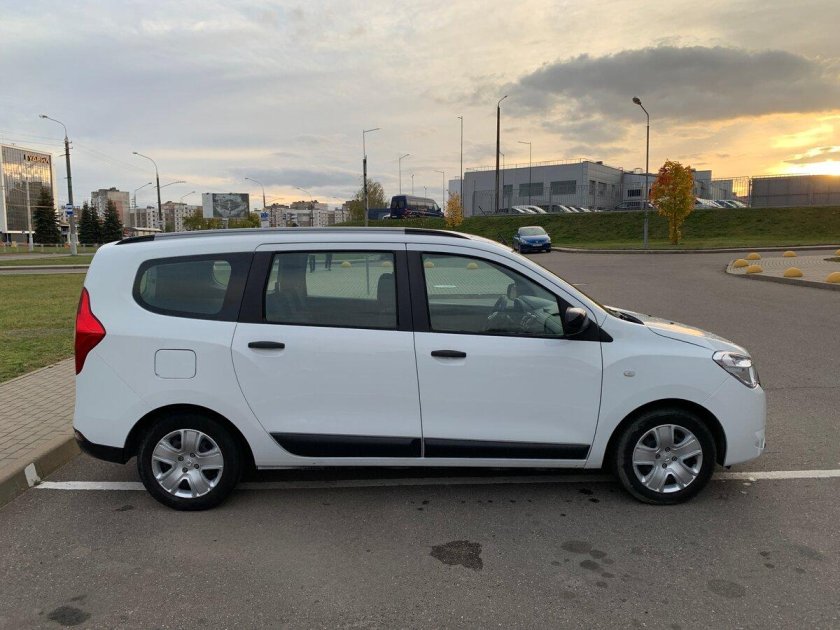 Dacia dokker