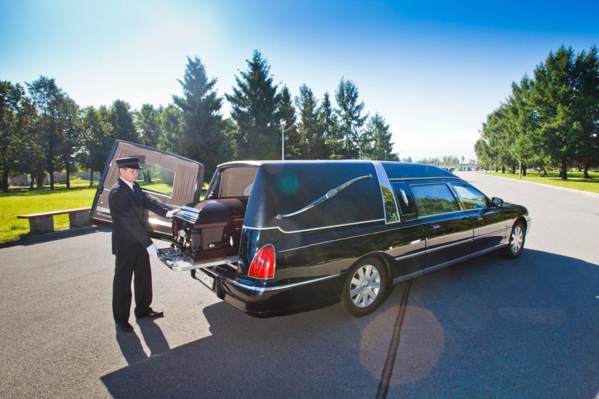 Линкольн катафалк