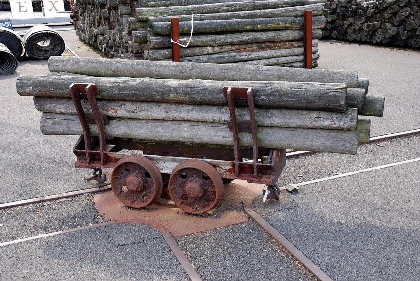 Вагонетка шахтная