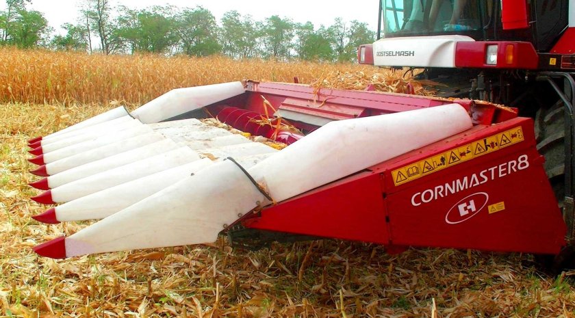 Жатка кукурузная CORNMASTER 8