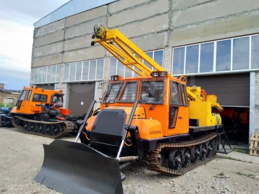 УРБ 2а2 на гусеничном ходу