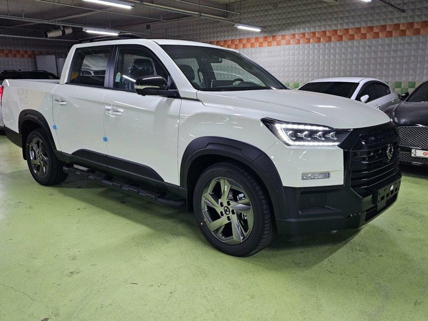 Ssangyong rexton 2021